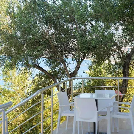 Apartamento Mateo Qazim Pali