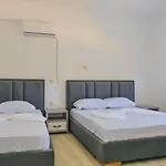 Mateo Appartement *