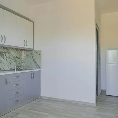 Mateo Apartment Qazim Pali